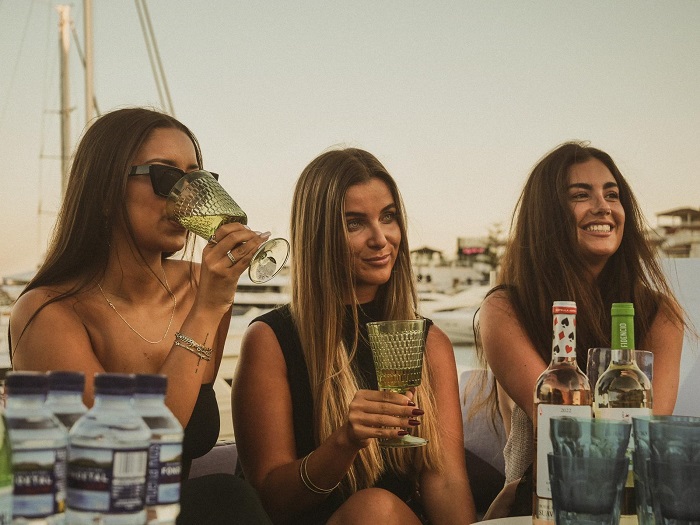 Two-hour or four-hour sailing trip for 12 people on a luxury 20-metre ...