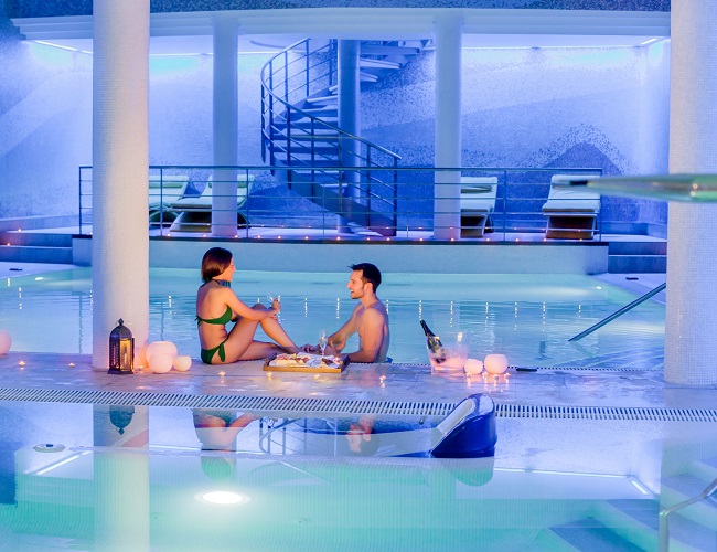Spa circuits and massages for 2 people at Exe Estepona Thalasso & Spa!