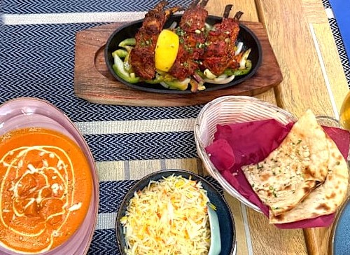 Starter, main course and dessert for ONLY 24€!